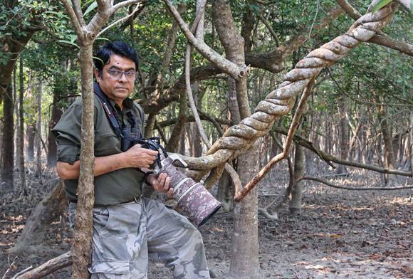 Meet Dr. M. Monirul H. Khan